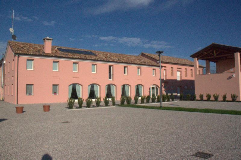 Вилла Arneroni Codogne Экстерьер фото